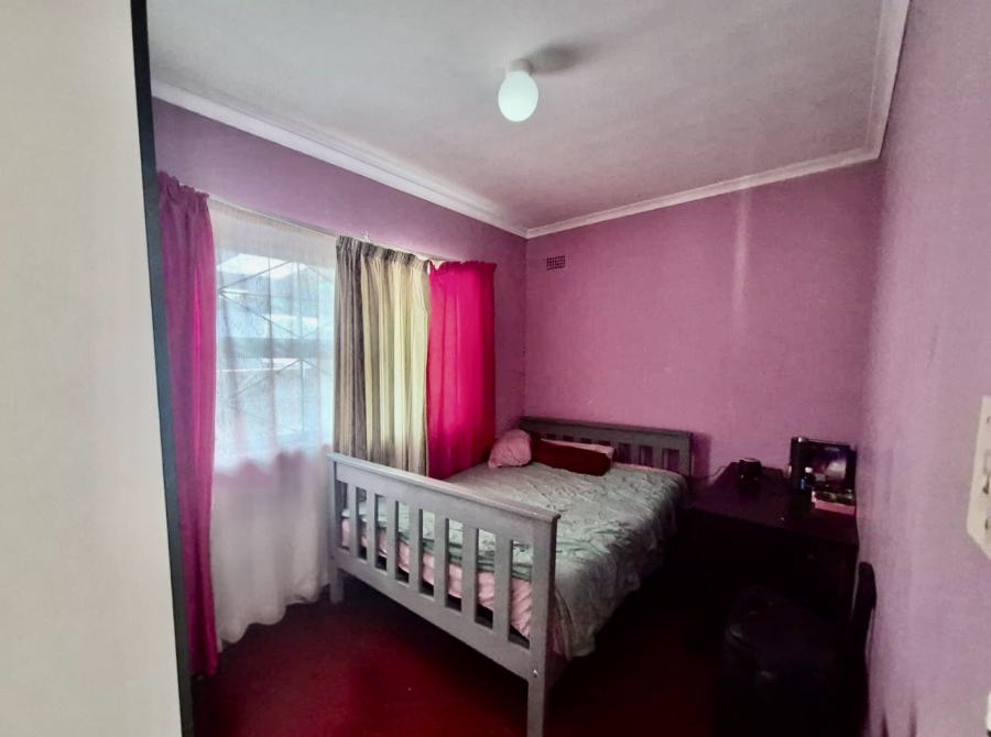 4 Bedroom Property for Sale in Eersterivier South Western Cape